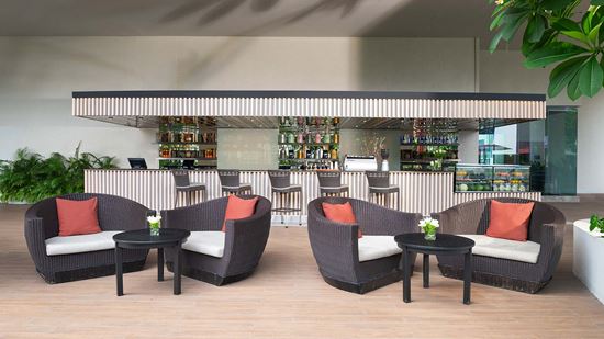 pool-bar-1