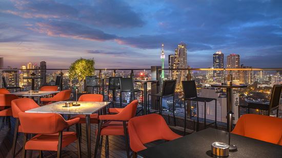 attico-rooftop-bar_dining