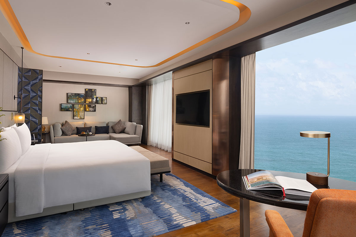 Ceylon Suite at Amari Colombo