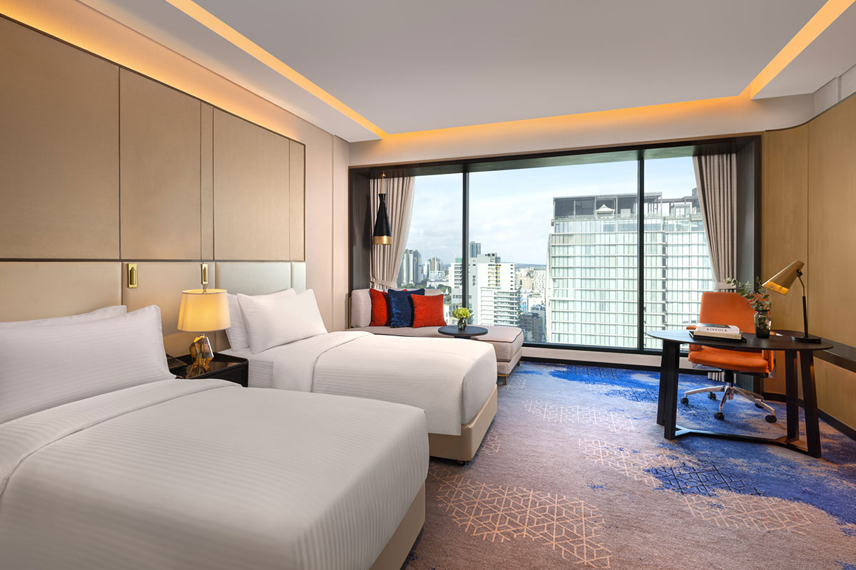 Club Deluxe City View room at Amari Colombo