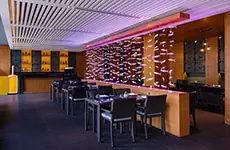 Aqua Eatery & Bar