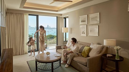 amari-suite_family