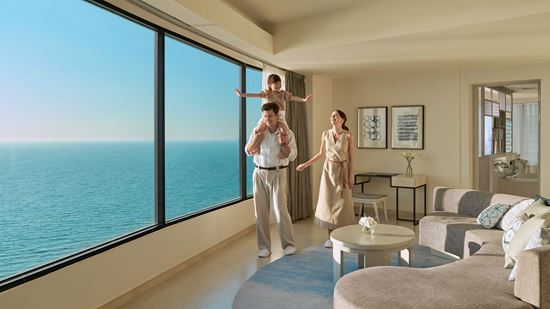 club-executive-ocean-suite_family-1