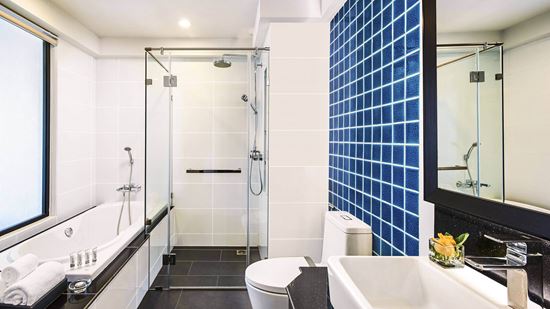 Bathroom in Deluxe City View