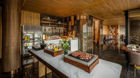 club-nava_food-station_1